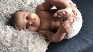 Dad and baby, the combination of silly and funny 🥰 // The Babies World // #Shorts