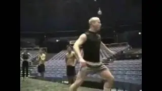 Power Track Clip - Alegria (Cirque du Soleil)