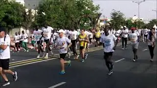 Départ du marathon de Dakar 2017, sur la chanson du marathon.