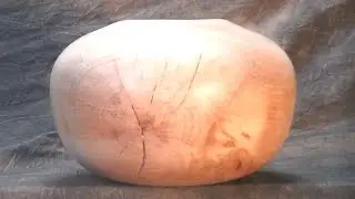 woodturning a hollow from a crotch piece of birchwood