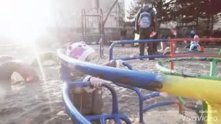 Как на качелях - каруселях, игровая детская площадка!