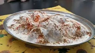 Dahi Vadas  / Дахи Вада (Russian translation with subtitles / Русский перевод с субтитрами)