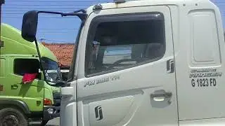 Perjalanan Pemalang - Tegal naik Elf