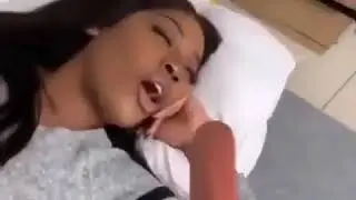 Разбудил жену