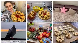 ВЛОГ: МИНИ БУРГЕРЫ 🍔 / ЭКСПЕРИМЕНТИРУЮ С ЗАКУСКАМИ 🍡 / МИЛАЯ ПОДУШКА ⭐️/ ПРОДУКТОВАЯ КОРЗИНА 🛒