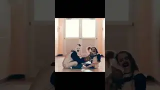 Встретил жуткого клоуна в школе 😨 
