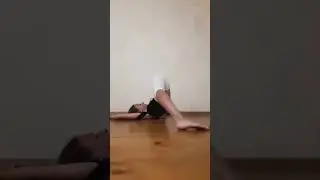 Flexible Girl Front Bending Yoga Stretching Split 