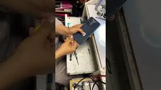 How to open Samsung A23 back cover
