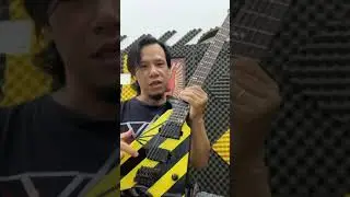 Bán cây guitar Amigos custom - dáng Flying V rất đẹp