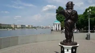 Парк Горького, ЦПКИО им. Горького.  г. Москва Крымский вал.  июнь 2016
