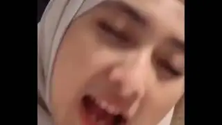 Cewek cantik ngomong sunda lucu