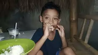 AYAM KAMPUNG DI MAKANYA