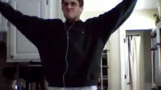 my bro dancin around : D