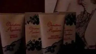 Christina Aguilera perfume standard