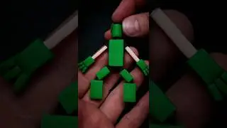 Secret Rainbow Friends Robot Green