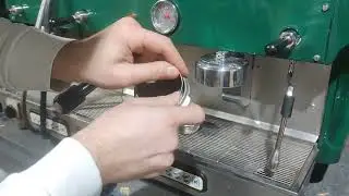 Як зробити, щоб не випадали сітки з холдеру. Faema, Elektra, La Marzocco, Astoria та ін.