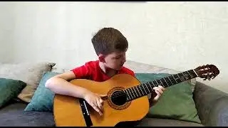 Песня Катюша на гитаре мальчик 7 лет