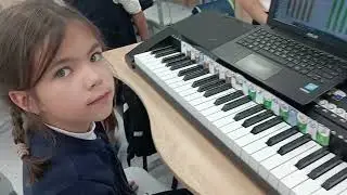 Софт Моцарт. Урок 1. Булочки R1