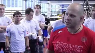 Как бить быстро и жестко... Техника Федора Емельяненко