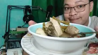 Sinigang na baboy sa Gabi sarap ang sabaw nito sa tag ulan!