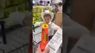 Mason Ramsey Singing at Walmart in Clarksville, TN - Jan. 2017