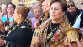 EntreVecinos 2016 actuación del grupo Salmorena Losareña de Losar de la Vera en Madrigal de la Vera