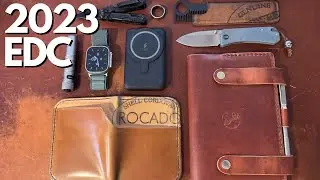 My 2023 EDC (Every Day Carry) - Apple, Shell Cordovan, Horween, SOG, Olight, Oura, Andar, Ashland