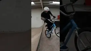 KHE MAC Team rider Mark Webb with some tech riding 🙌🔥 #bmx