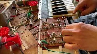 Making an NE555 based synthesizer - part 2: The envelope generators