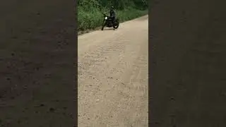 *Motorcycle fail* rolling dirt burnout 😂