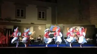 Belarusian folk dance: Pava