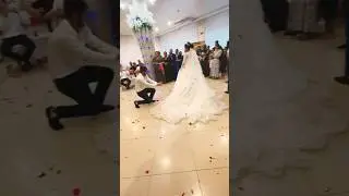 Лезгинка на цыганской свадьбе #цыганскийтанец #свадьба #gipsimusic город Россошь