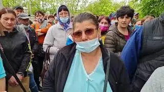 Sute de Angajați a unei Fabrici de Încălțăminte cu Salarii de 2000 lei pe lună achitate cu rețineri!