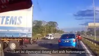 Lori Trailer rempuh 3 kenderaan lain..! Salah siapa?!?!
