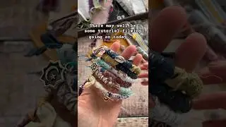 Stitched fabric bangles - full tutorial linked below