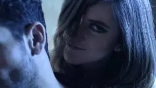 Ali Stone - Falling For You