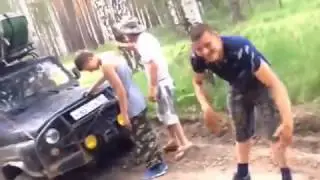 Экстремальный вид пьянки. Покатушки на УАЗе