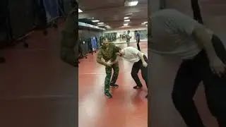 Прикладное боевое самбо. Отбор пистолета 3