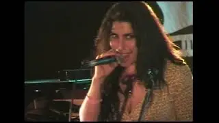Amy Winehouse - Take The Box 