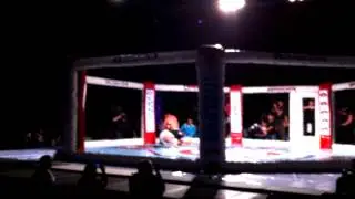 Толеген Акылбеков vs Боб Сапп
