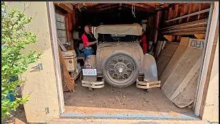 1929 Ford Roadster Dad Bought New - Rescue, First Wash in 51 Years, Start Up