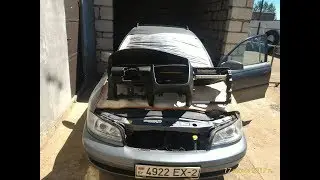 Removing the front panel (dashboard) on an Opel Omega B, or how I replace the windshield. Part one.