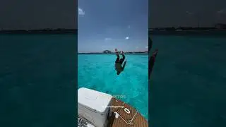 Blanquizal Cancún 🌊🤯🩵. #cancun #yates #yacht #yachtlife #blanquizal