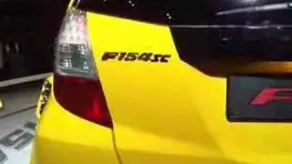 Hot Model Lisa & Dai  - Mugen Honda FIT F154SC - Tokyo Auto Salon 2008