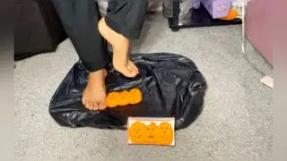 Crushing pumpkin peeps with my bare feet | toes tearing peeps ASMR