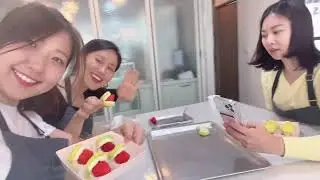 Sakura macaron baking class in Seoul! 🌸🥧