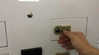 Автомат для зарядки телефонов iCharge модель 