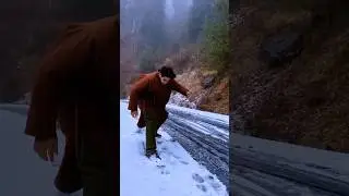 @AadilGurezi Kashmir ki wadiya#trending #upload #shortsvideo #kashmirisongs #BandiporaVillage￼