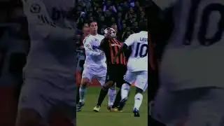 Ronaldinho's control is from another planet 😯 #football #shorts