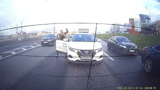Обдолбаши на Яндекс Драйве снимают Тик-Ток на Малоохтинской набережной